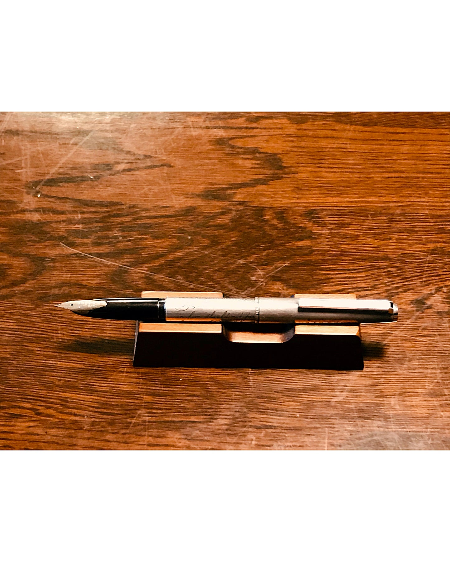 SC133 Pen Rest