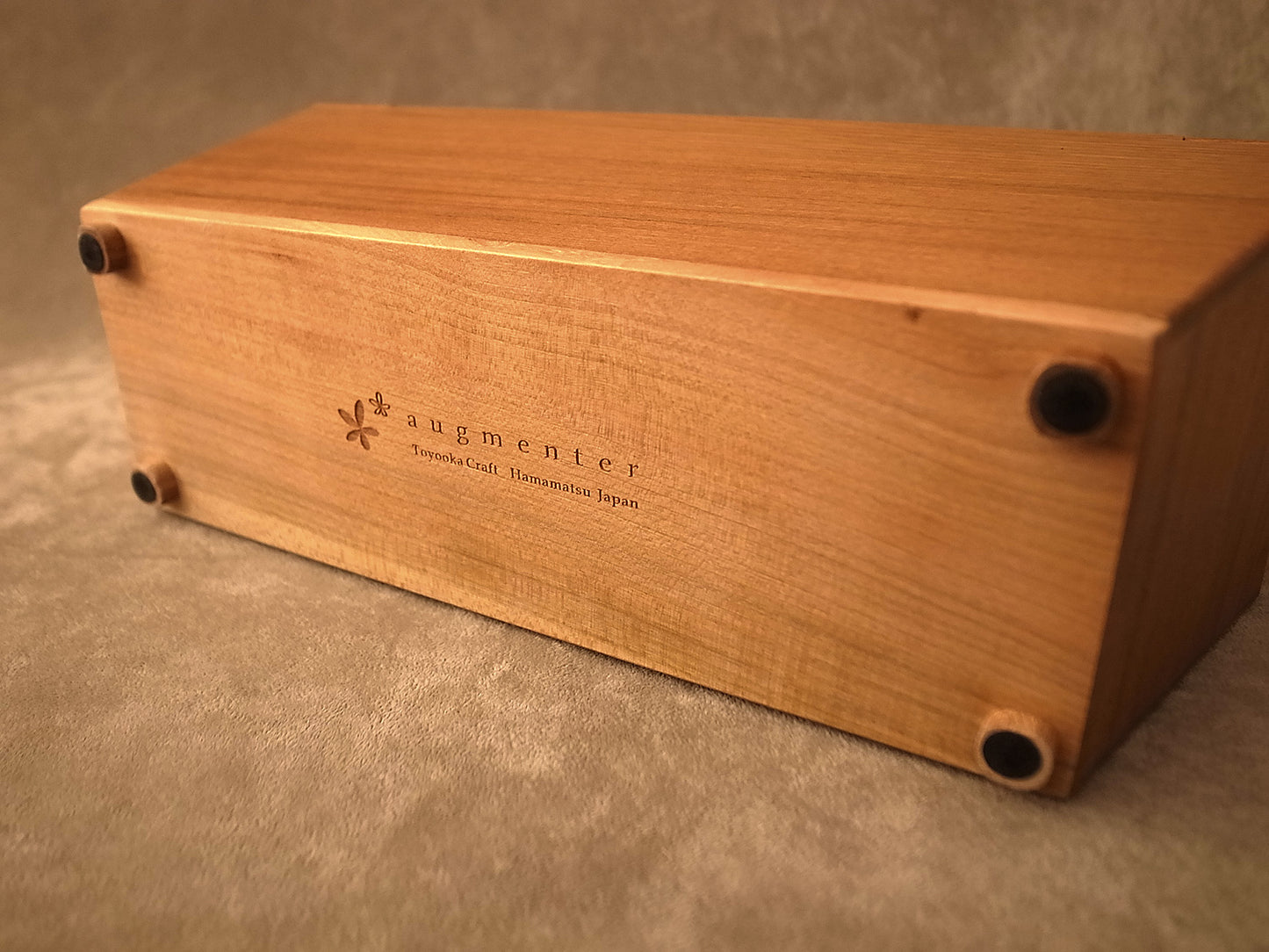 a-h-nr05 "augmenter" Hand Bag Pink