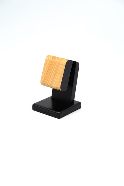 BW81 Hinoki Watch Stand