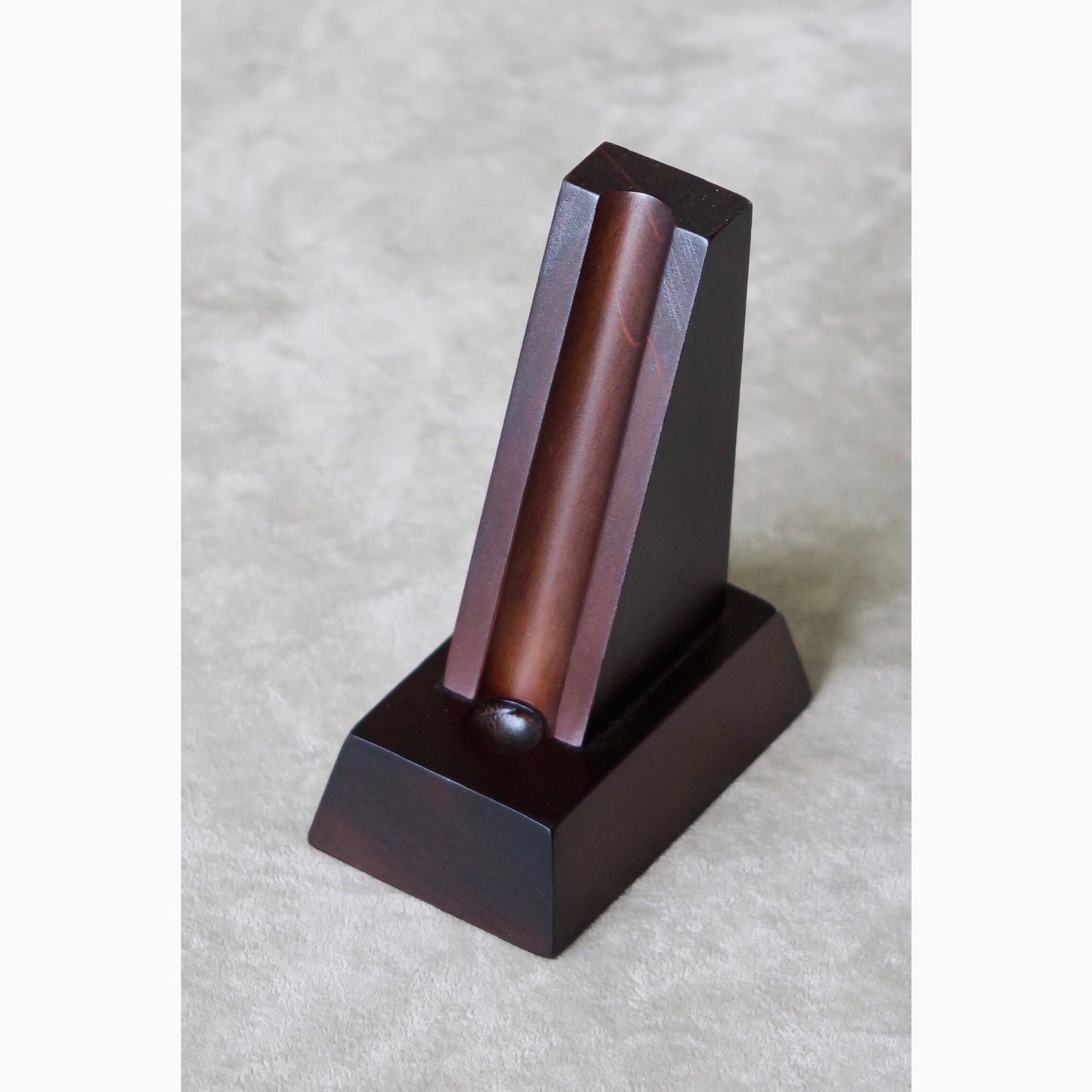 SC136 Pen Stand