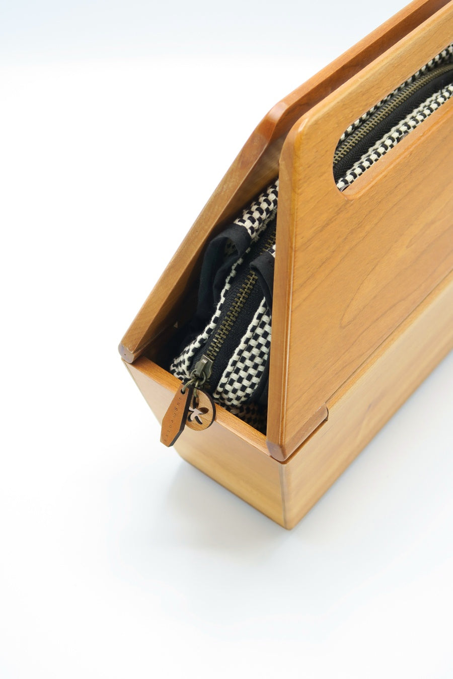 a-h-nr01 "augmenter" Hand Bag Japanese