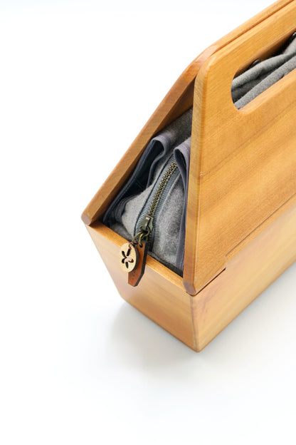 a-h-nr04 "augmenter" Hand Bag Gray