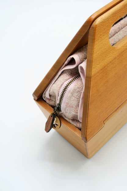 a-h-nr05 "augmenter" Hand Bag Pink