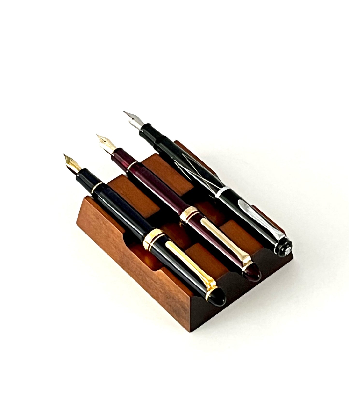 SC166 Pen Rest 3