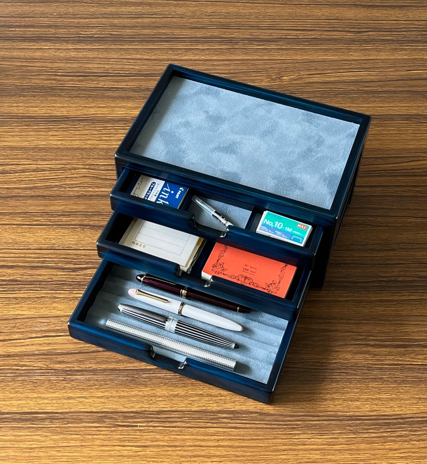 BL22 Hinoki Blue Stationery Case 3