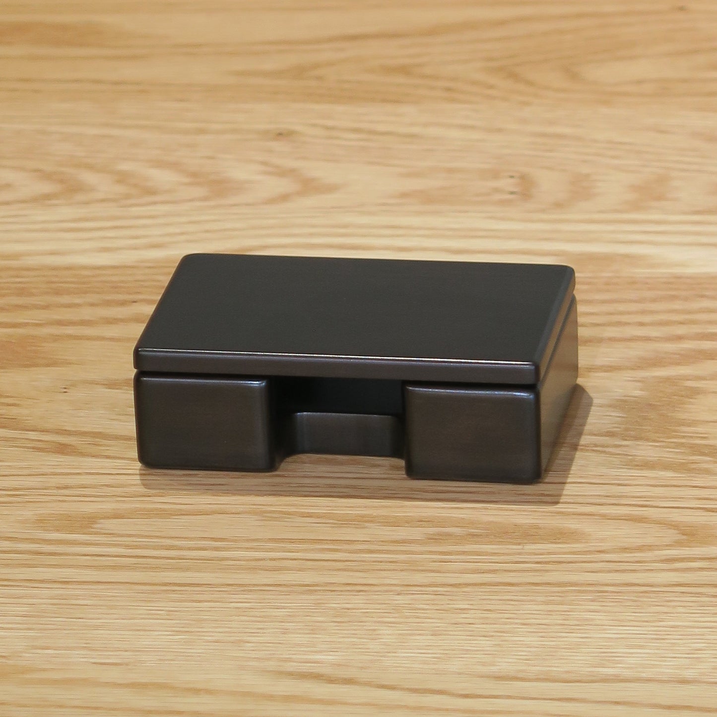 BB33 Hinoki Black Businesscard Case