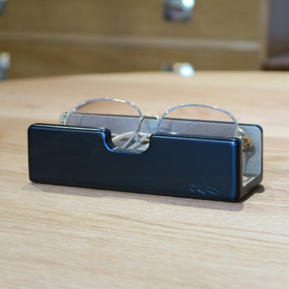 BB47 Hinoki Black Glasses Holder
