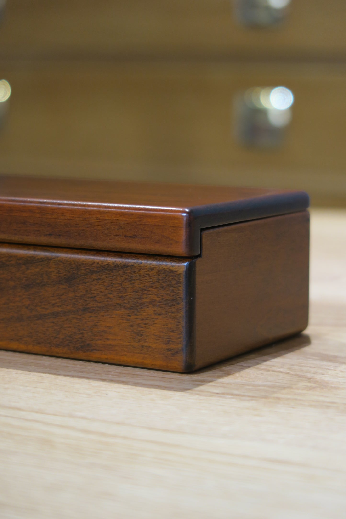 SC24 Private Box S