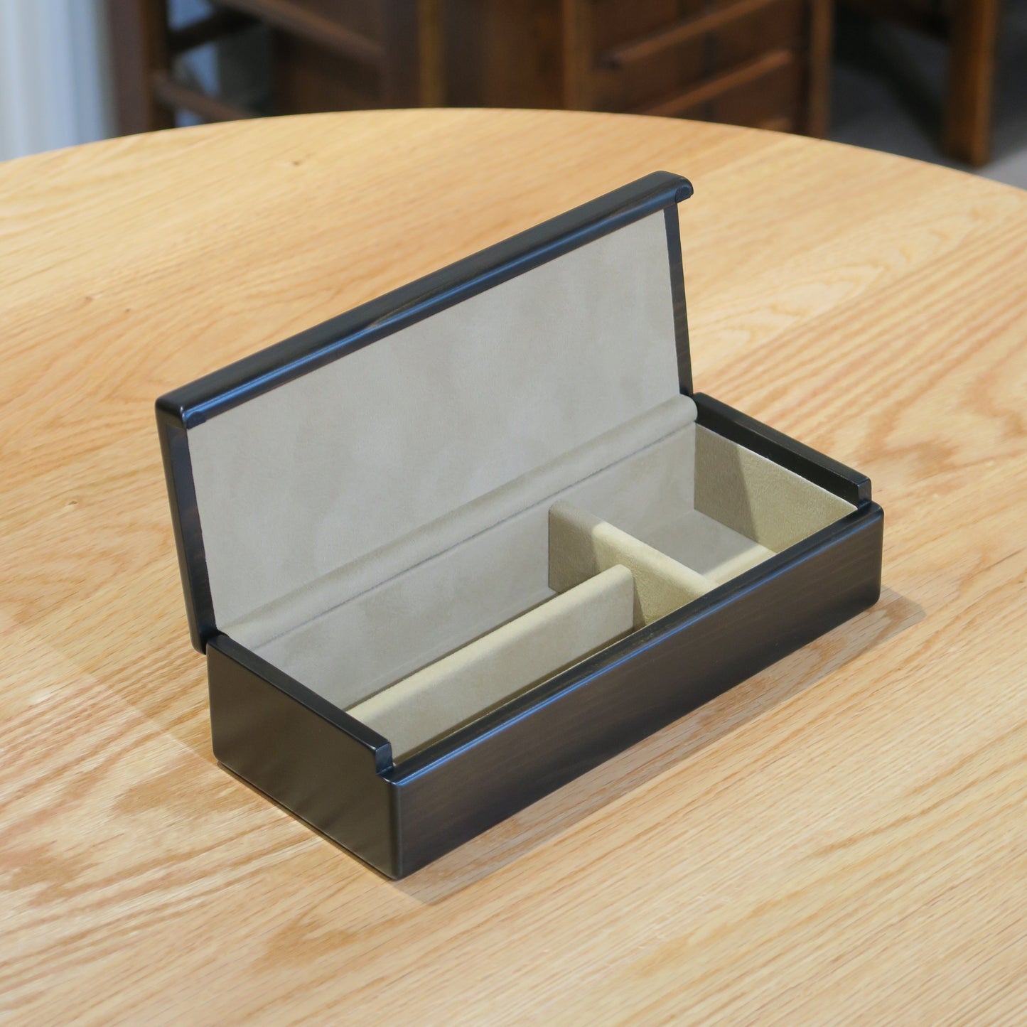 BB25 Hinoki Black Private Box M