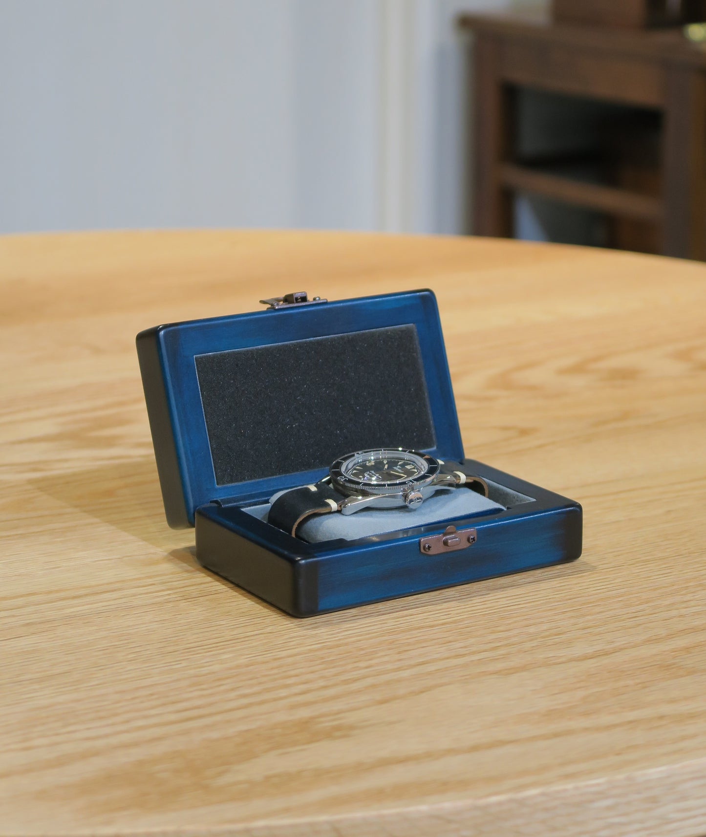 BL124 Hinoki Blue Portable Watch Case