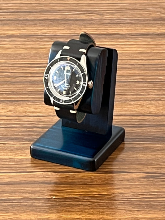 BL81 Hinoki Blue Watch Stand