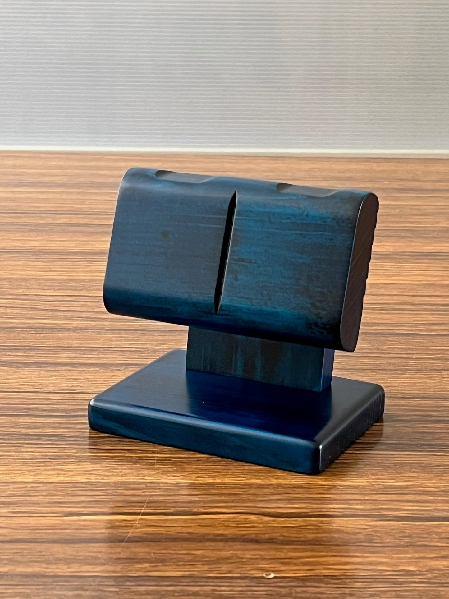 BL91 Hinoki Blue Watch Stand W